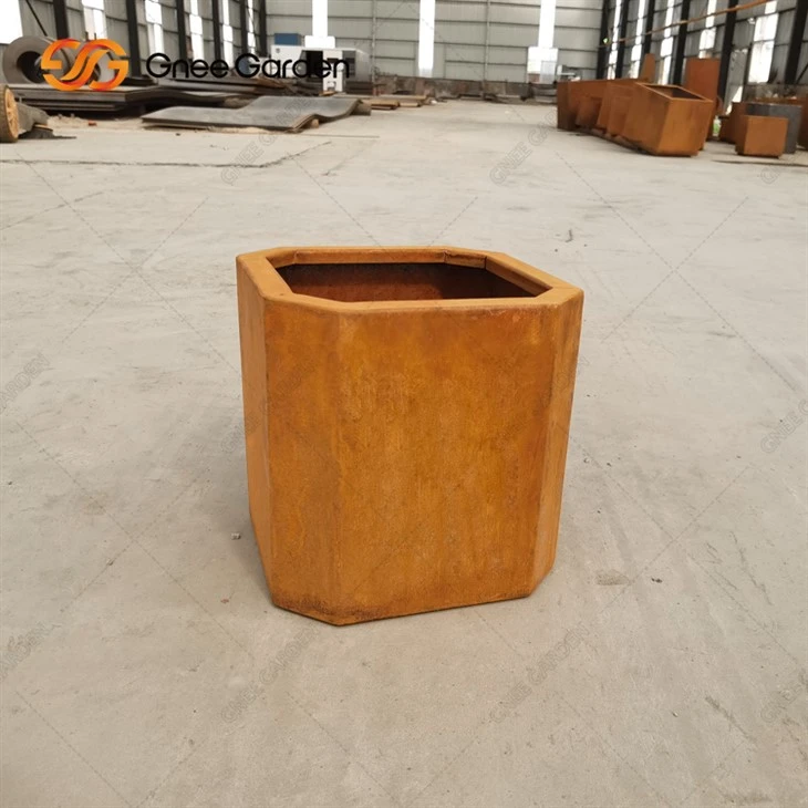 Μοναδικό σχήμα Corten Steel Γλάστρα Χρήσης Κήπου